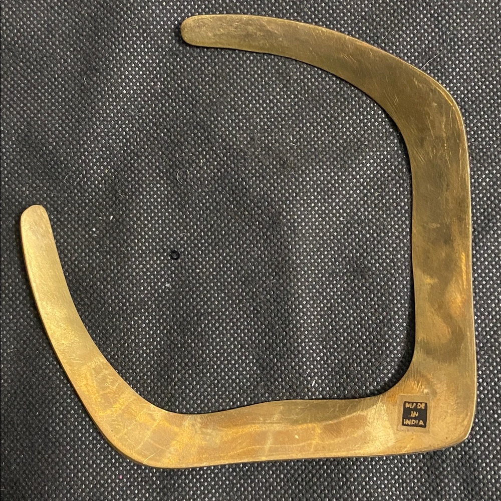 Vintage 80’s Thin Brass slip on flat choker - Picture 4 of 10